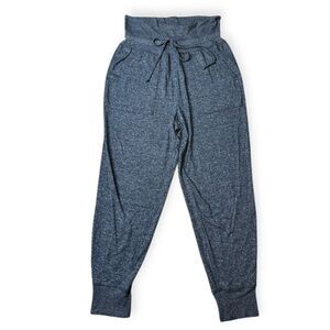 AERIE Women’s Dark Heathered Gray The Hugger Athletic Jogger Size Medium